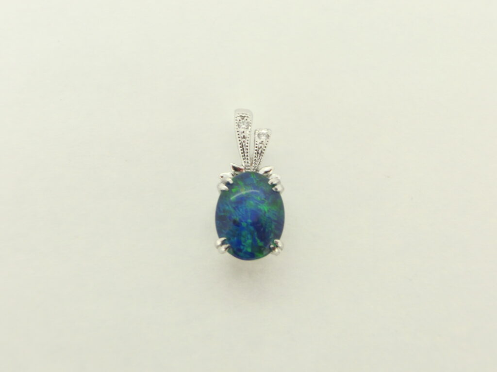 トリプレットオパールペンダント