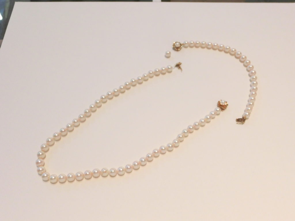 真珠のネックレス ブレスレット 糸替え | コロナ堂